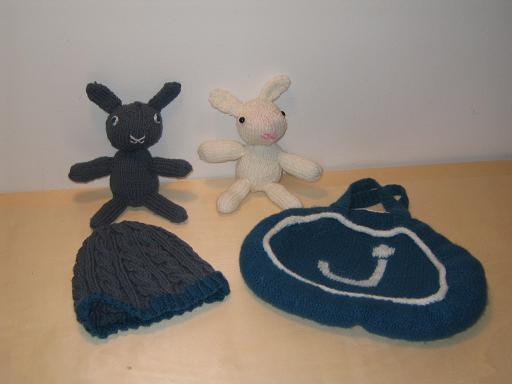 knitsmall.JPG